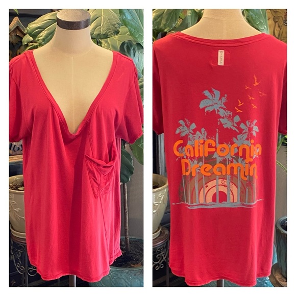 Revolve Tops - Revolve oversized graphic V-neck T-shirt